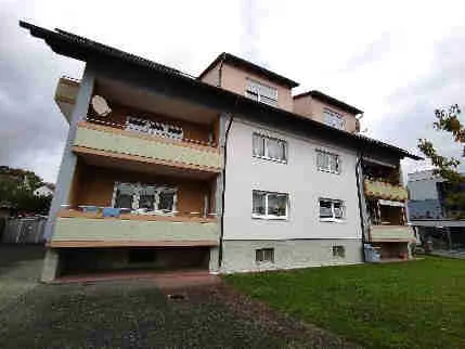Zwangsversteigerung Mehrfamilienhaus in Höchst: Objektfoto