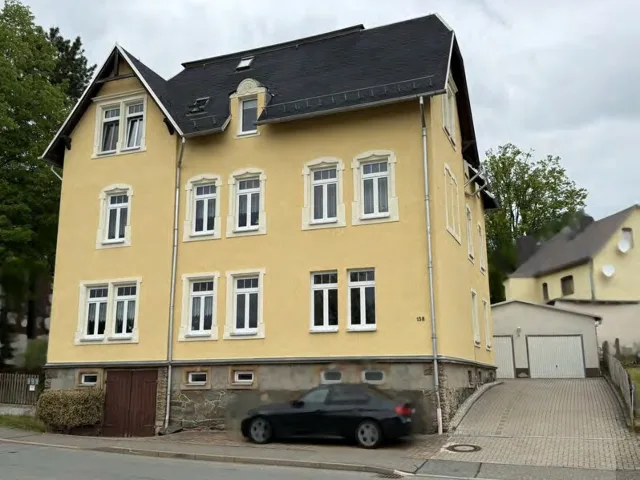 Zwangsversteigerung Mehrfamilienhaus in Neukirchen: Objektfoto