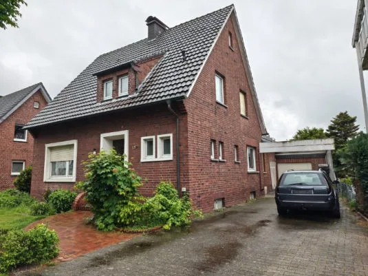 Zwangsversteigerung Einfamilienhaus in Harsewinkel: Objektfoto