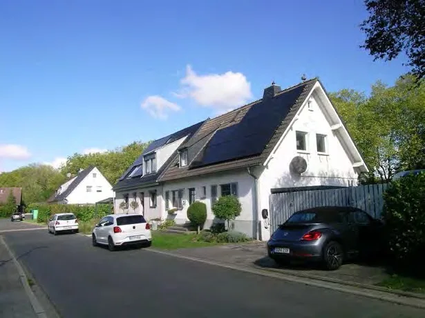 Zwangsversteigerung Doppelhaushälfte in Duesseldorf: Objektfoto