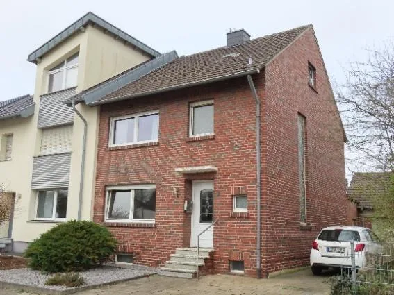 Zwangsversteigerung Einfamilienhaus in Hueckelhoven: Objektfoto