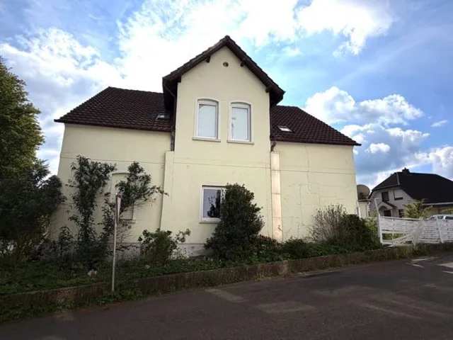 Zwangsversteigerung Einfamilienhaus in Hiddenhausen: Objektfoto