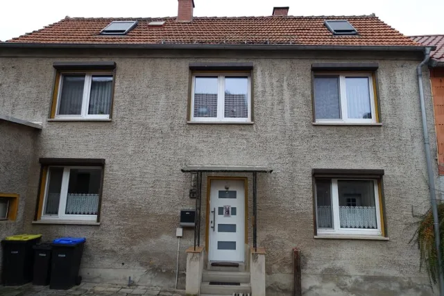 Zwangsversteigerung Einfamilienhaus in An der Schmücke: Objektfoto