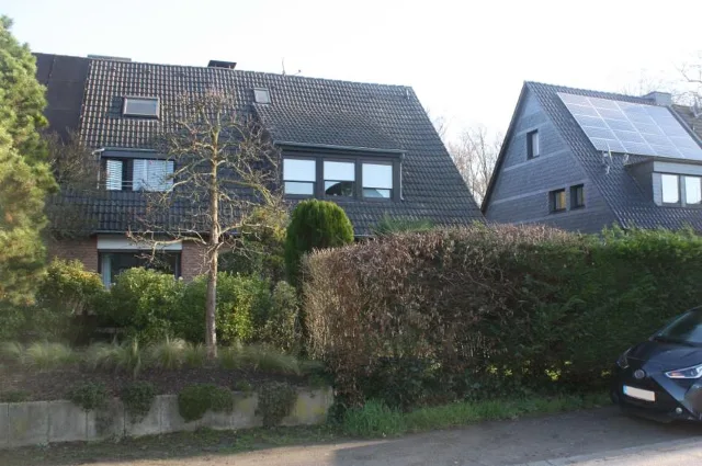 Zwangsversteigerung Einfamilienhaus in Langenfeld (Rheinland): Objektfoto