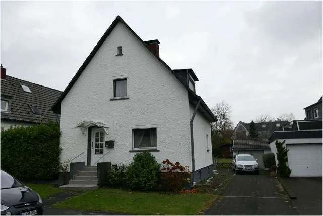 Zwangsversteigerung Einfamilienhaus in Bergisch Gladbach: Objektfoto