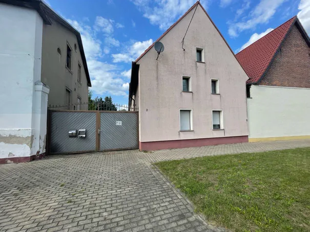 Zwangsversteigerung Einfamilienhaus in Südliches Anhalt: Objektfoto