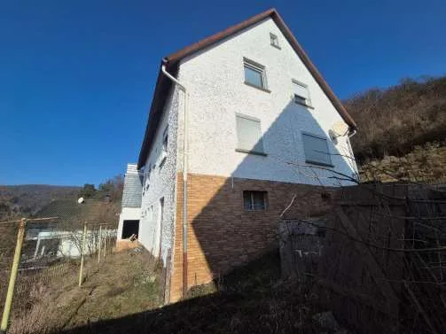Zwangsversteigerung Einfamilienhaus in Biedenkopf: Objektfoto